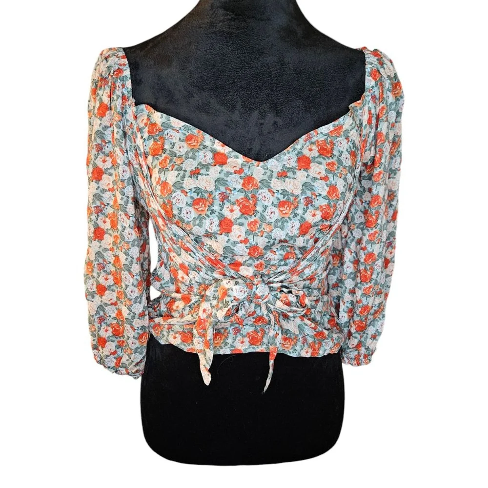 Sweet Lemon Flower Child Medium Sage 3/4 Sleeve Tie Front Crop Top - Picture 2 of 8